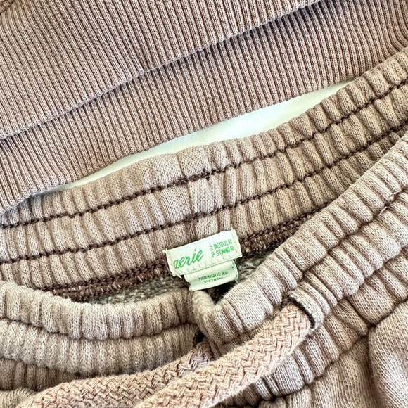 Aerie Chocolate Brown Sweatpants and Sweatshirt Set - Picture 3 of 4